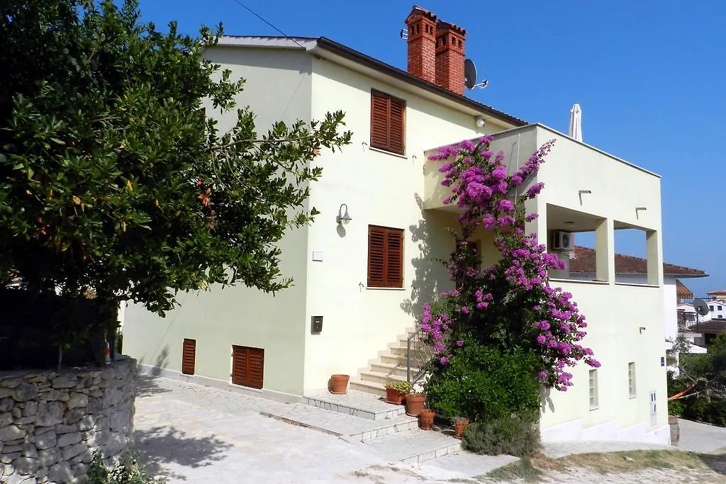 Mata Apartments Premantura