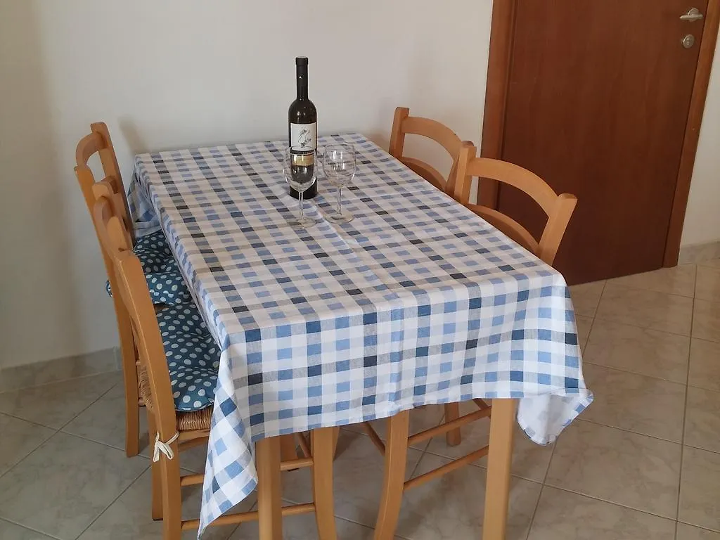 Mata Apartments Premantura Croatia
